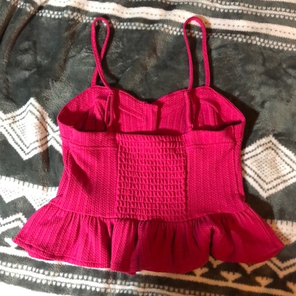 Hot pink crop top - Picture 2 of 3